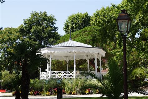 kiosque famille arcachon|Kiosque Arcachon Famille.